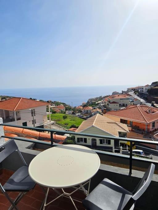 Pedreira Apartment Calheta  Eksteriør billede